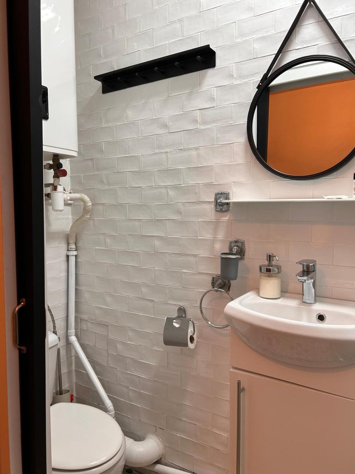 Studio Paris - Metro 7 Cadet - Quartier Faubourg-Montmartre Exterior photo